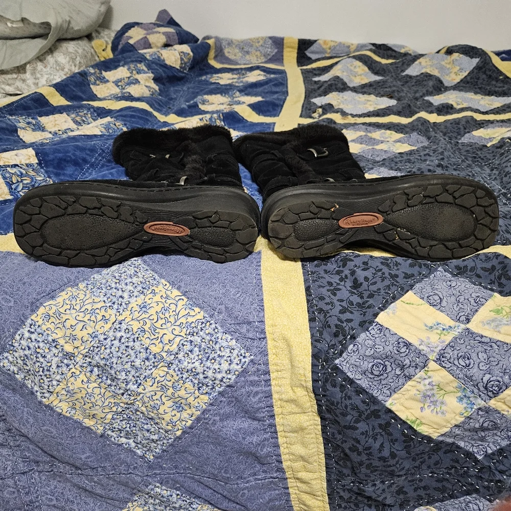 Bear trap winter boots